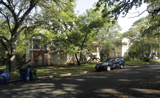 3306 Tom Green St in Austin, TX - Building Photo - Building Photo