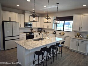 8402 Paragrass Ave in Melbourne, FL - Building Photo - Building Photo