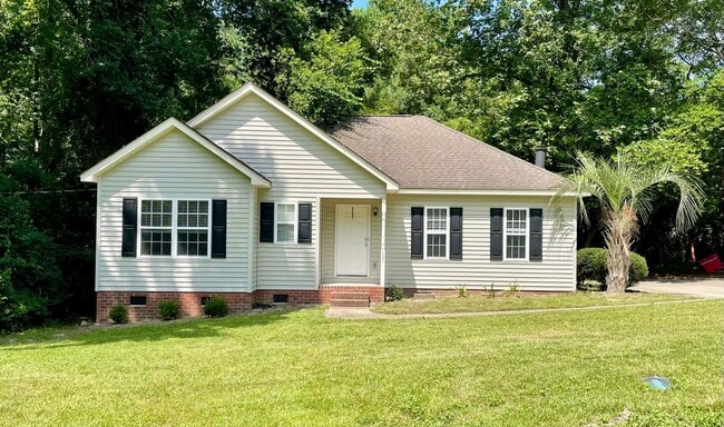 property at 131 Woodland Dr