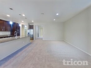 7224 W Jones Ave in Phoenix, AZ - Building Photo - Building Photo