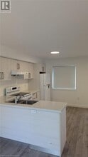 139 HighRiver Trl in Welland, ON - Building Photo - Building Photo