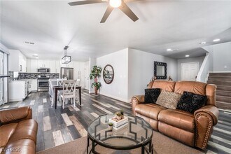 3213 Brautigan Ct in North Las Vegas, NV - Building Photo - Building Photo