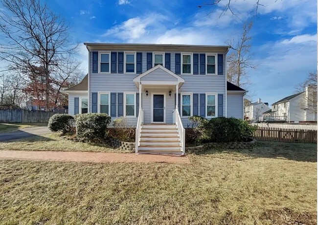 7505 Whirlaway Dr in Midlothian, VA - Building Photo - Building Photo