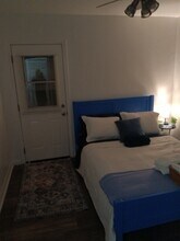 7248 Shoshone Ave in Los Angeles, CA - Foto de edificio - Building Photo