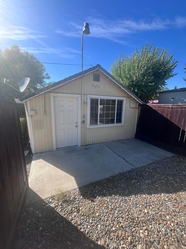 8946 Auburn Folsom Rd in Granite Bay, CA - Building Photo - Building Photo