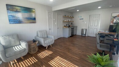 Lakeside Apartments in Rockwall, TX - Foto de edificio - Building Photo
