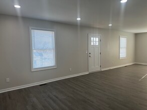 1209 16th St in Lynchburg, VA - Foto de edificio - Building Photo