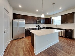 2200 Brook Enclave Trail in Lilburn, GA - Building Photo - Building Photo