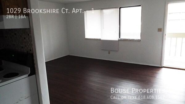 1029 Brookshire Ct in Belleville, IL - Building Photo - Building Photo