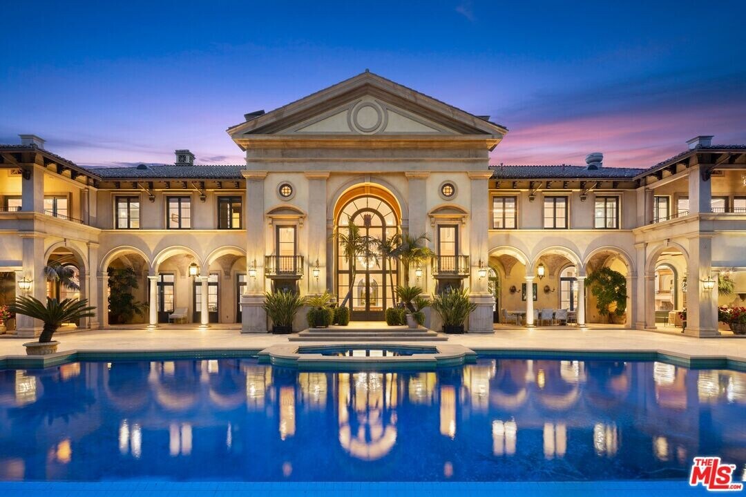 75 Beverly Park Ln in Beverly Hills, CA - Building Photo