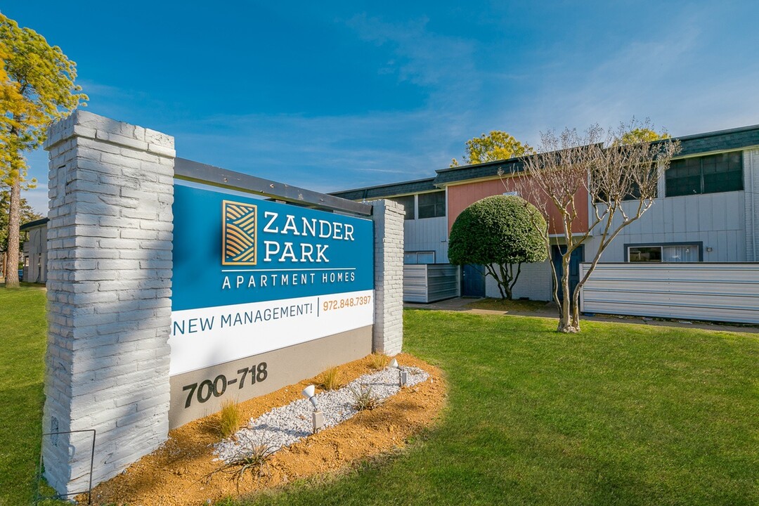 Zander Park in Irving, TX - Building Photo