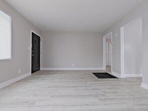 610 Hawthorne Ave in High Point, NC - Building Photo - Building Photo