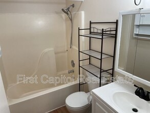 40 Glenview Dr in Dillsburg, PA - Building Photo - Building Photo