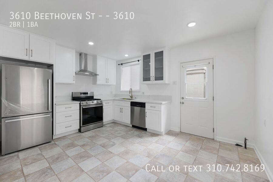 3610 Beethoven St in Los Angeles, CA - Building Photo