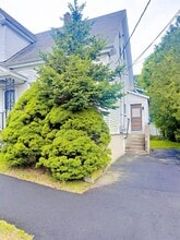 110 Bow St, Unit 1 in Lexington, MA - Building Photo - Building Photo