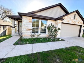 2017 Ridge View Dr in San Marcos, TX - Building Photo