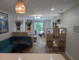 1511 Graduate Ln in Raleigh, NC - Building Photo