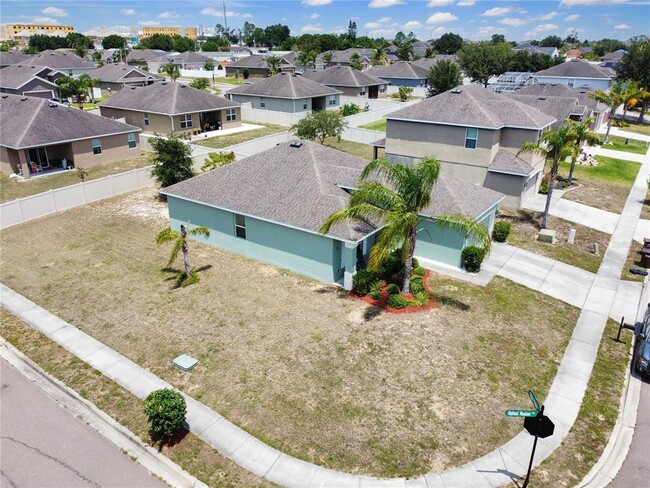 101 Highland Meadows St in Davenport, FL - Building Photo - Building Photo