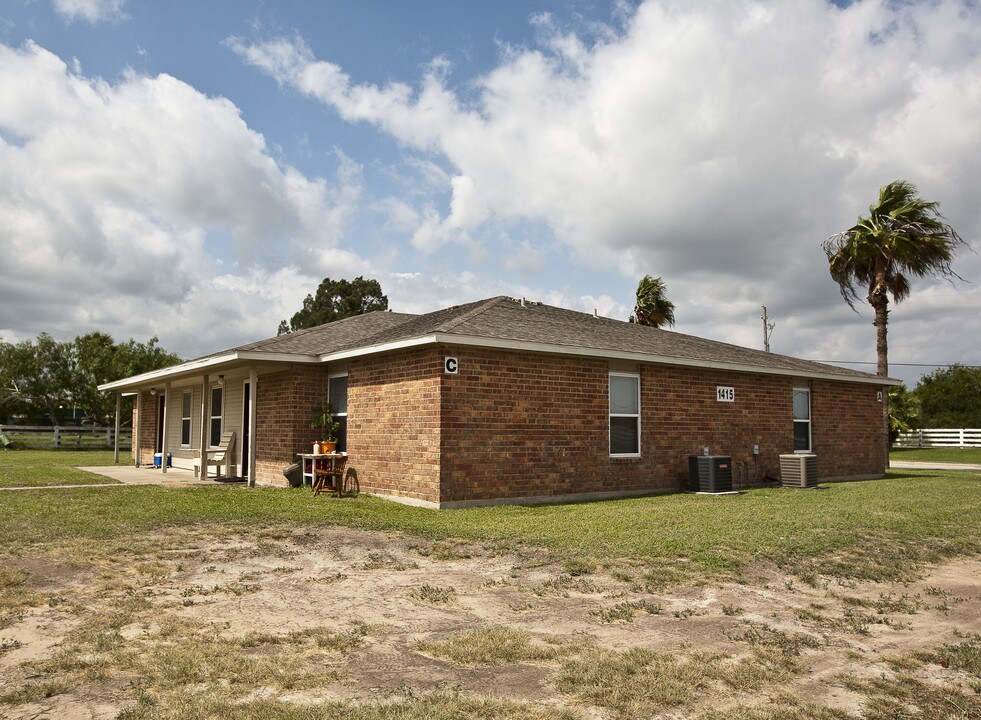 Bahia Palms Apartments in Laguna Vista, TX - Building Photo