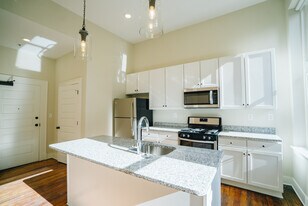 520 Mulberry St, Unit 204 in Macon, GA - Building Photo