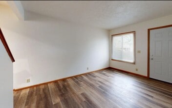 2923 W Anna St in Grand Island, NE - Building Photo - Building Photo