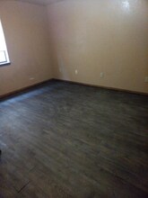 902 Cynthia St in Wilburton, OK - Building Photo - Building Photo