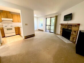 17413 119th Ln SE in Renton, WA - Building Photo - Building Photo