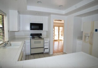 8 Bahama Bend in Coronado, CA - Building Photo - Building Photo