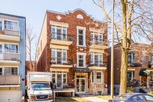 5614 Gatineau Av in Montréal, QC - Building Photo