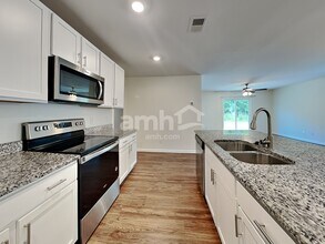 164 Butternut Ct in Guyton, GA - Building Photo - Building Photo