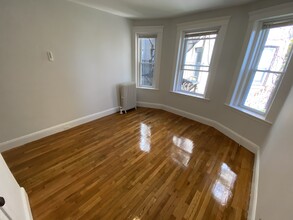 34 Worthington St, Unit 1 in Boston, MA - Building Photo - Building Photo