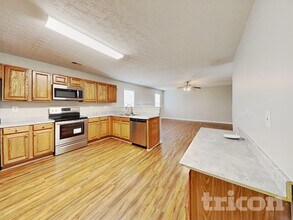 25 Heaton Dr in Covington, GA - Foto de edificio - Building Photo