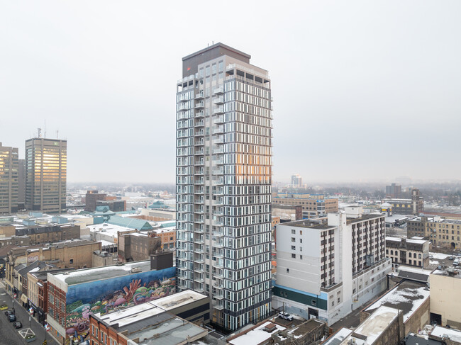 Clarence Square in London, ON - Building Photo - Building Photo