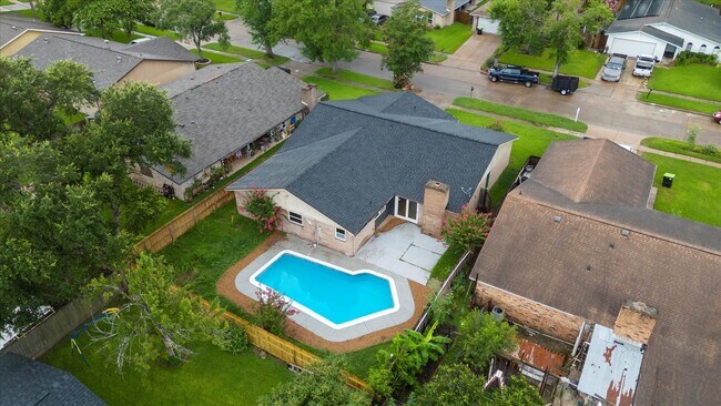 15507 Sierra Valle Dr