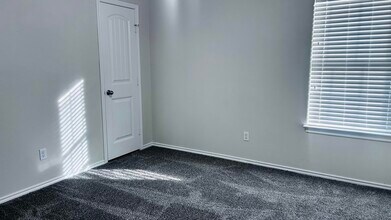 8905 Terrell Ave in Lubbock, TX - Building Photo - Building Photo