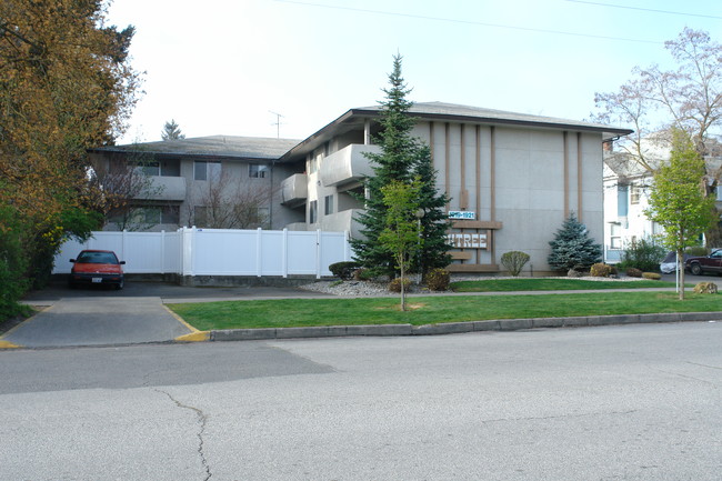 Greentree Apartments in Spokane, WA - Foto de edificio - Building Photo