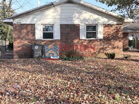 1610 S Polster Dr in Evansville, IN - Building Photo