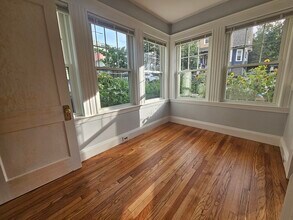 360 Beech St in Boston, MA - Building Photo - Building Photo