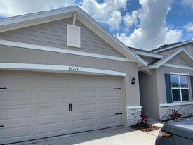 17220 Harvest Moon Way in Bradenton, FL - Building Photo