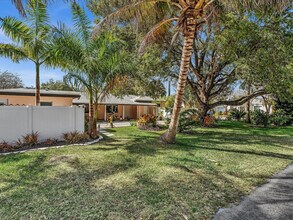 2016 NE 14th Ct in Fort Lauderdale, FL - Building Photo - Building Photo