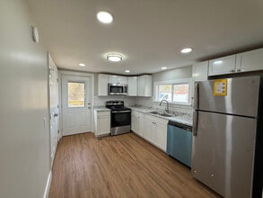 8424 Romine Rd in Dora, AL - Building Photo - Building Photo