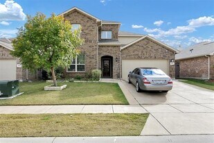 11824 Kurth Dr in Frisco, TX - Building Photo