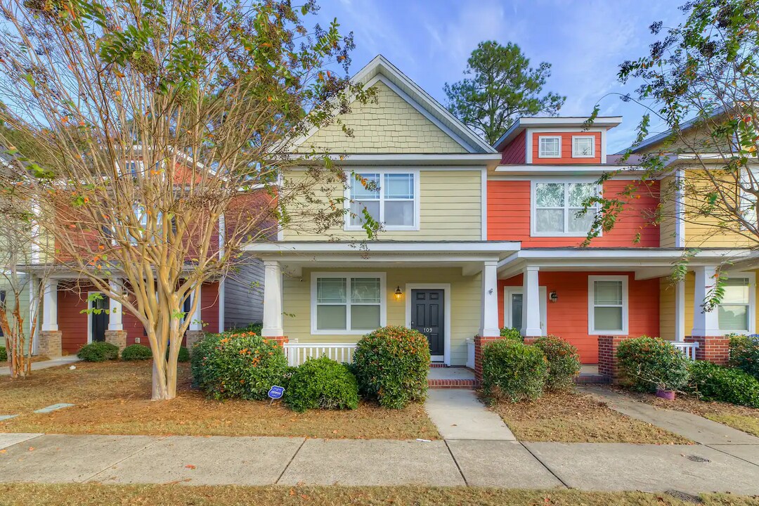 109 Top Forest Drive in Columbia, SC - Building Photo