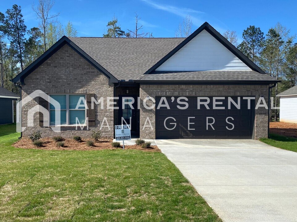 460 Ridgeview Cir in Jemison, AL - Building Photo
