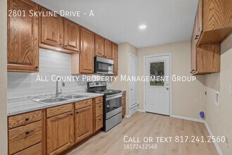 2801 Skyline Dr in Fort Worth, TX - Building Photo - Building Photo