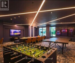 285 Dufferin St in Toronto, ON - Building Photo - Building Photo