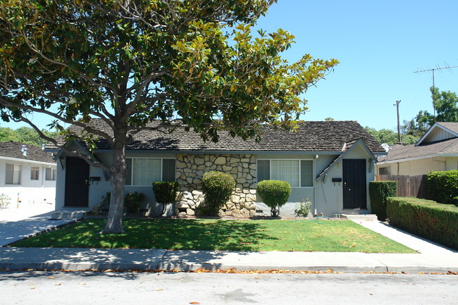 2329 Karen Dr in Santa Clara, CA - Building Photo - Building Photo