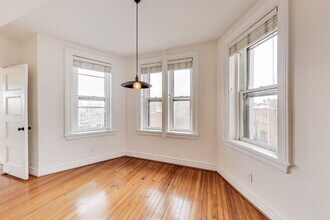 3060 16th St NW in Washington, DC - Building Photo - Building Photo