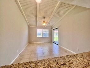 463 Glenwood Dr in West Palm Beach, FL - Building Photo - Building Photo