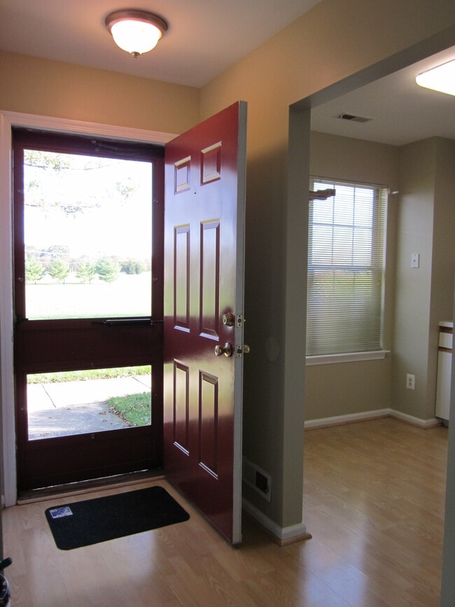 2605 Thistledown Ct, Unit Condominium in Sewell, NJ - Foto de edificio - Building Photo